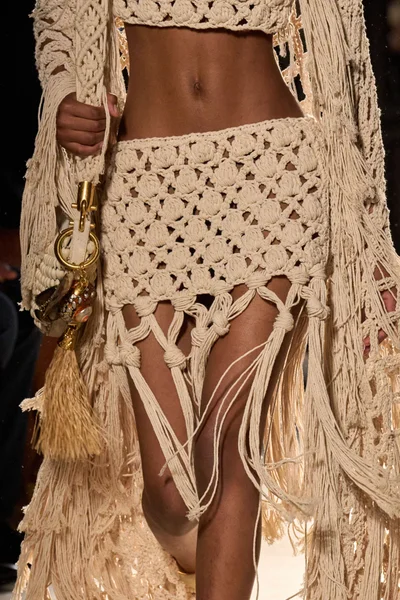 Look 120